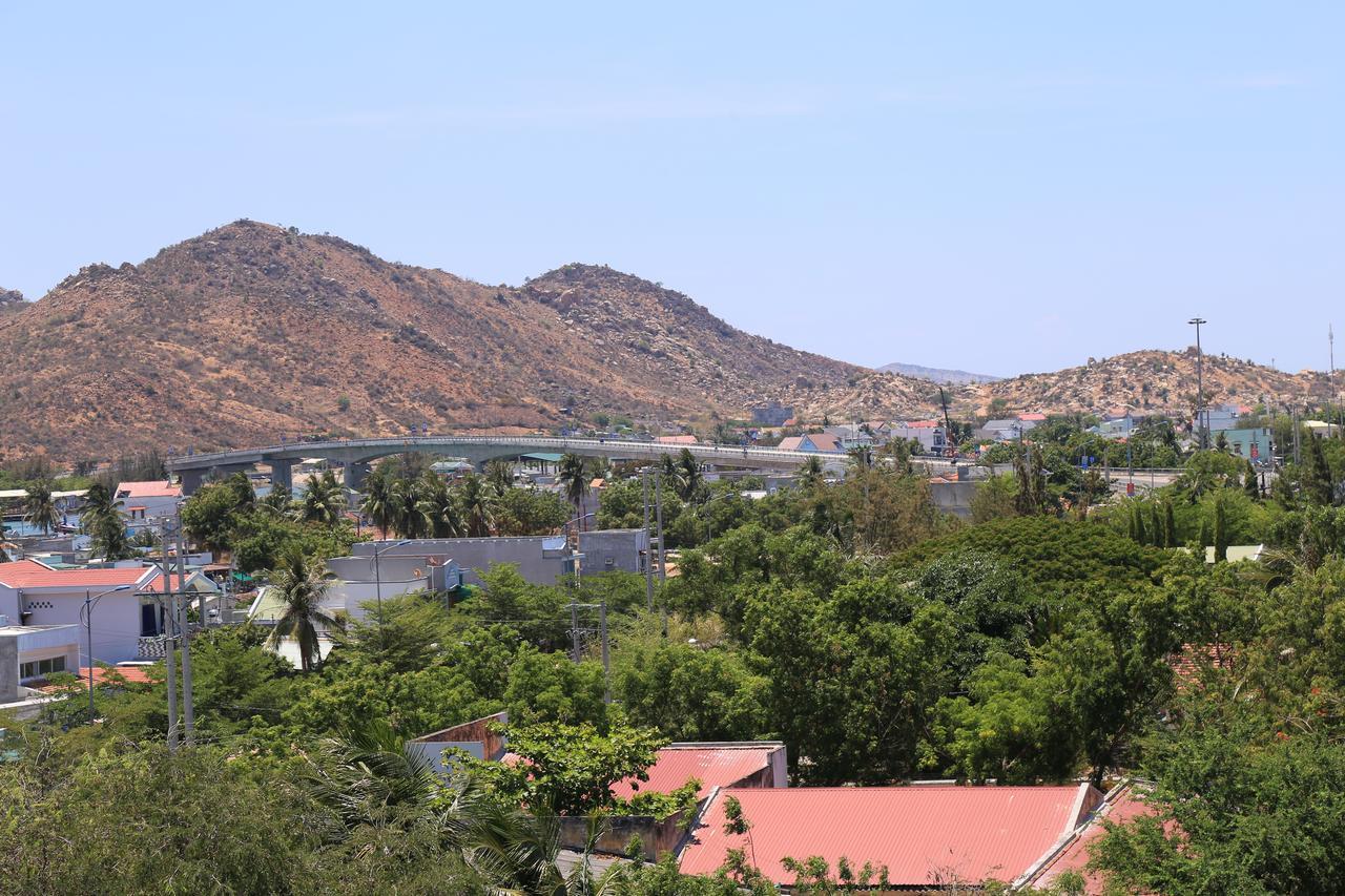 Duc Chinh Hotel - Ninh Chu - Phan Rang Exteriör bild